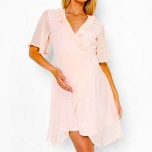 BOOHOO Maternity Size 6 Dobby Pink Ruffle Wrap Skater Dress NWT